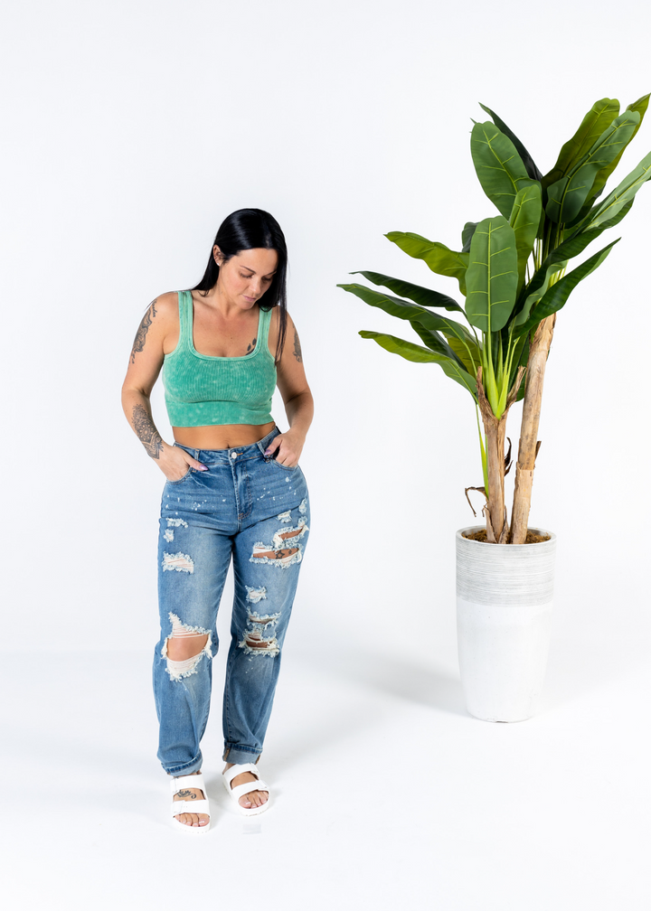Not Average Girlfriend Jeans